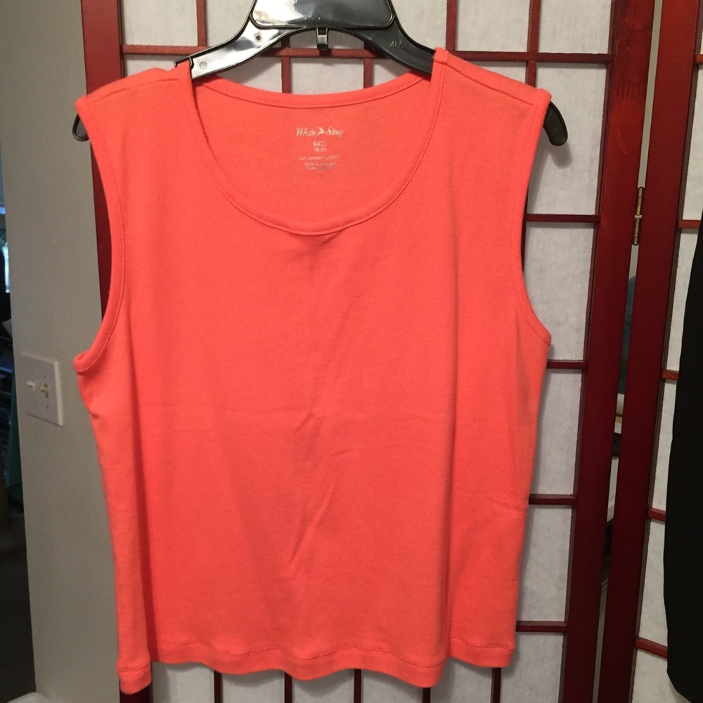 White Stag t-shirt